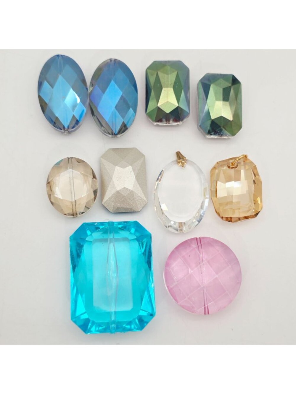 10 Faceted Acrylic & Glass Beads Assorted Shapes Colors Jewelry Making Crafts - Picture 8 of 8